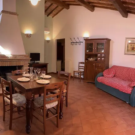 La Collina Dei Ciliegi 팜스테이 *